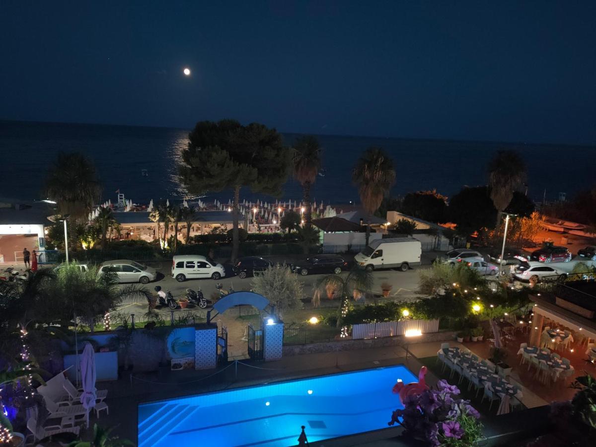 Taormina By The Sea Daire Mazzeo Dış mekan fotoğraf