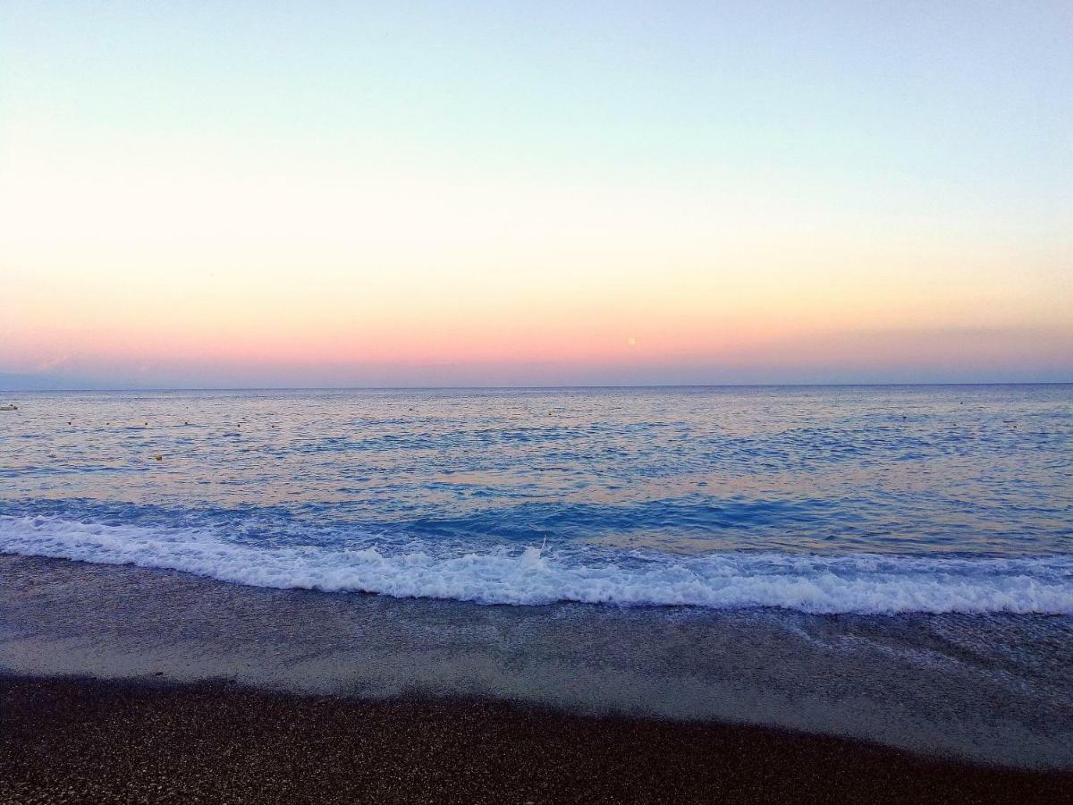 Taormina By The Sea Daire Mazzeo Dış mekan fotoğraf